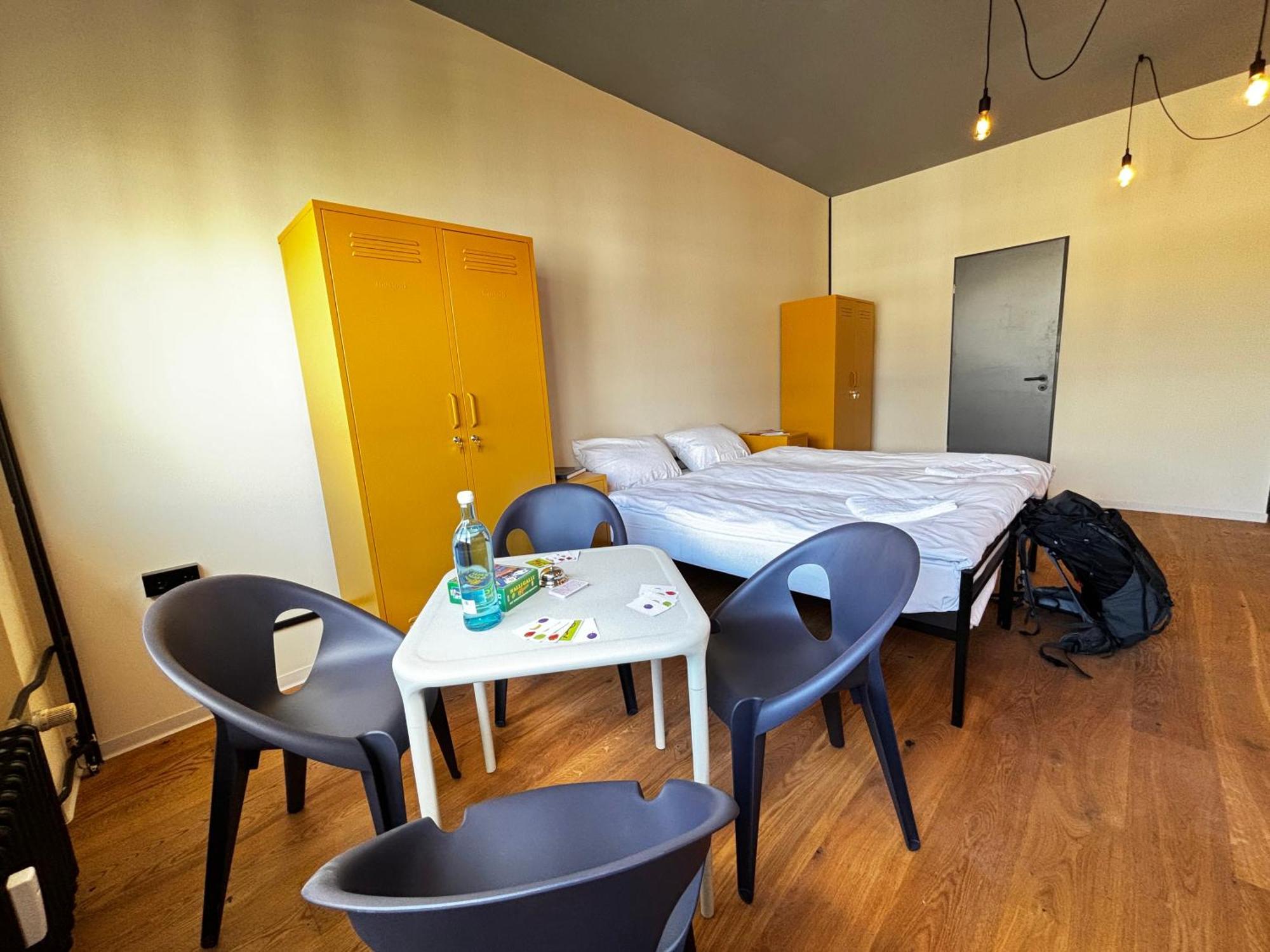 Doppelzimmer mit Gemeinschaftsbad